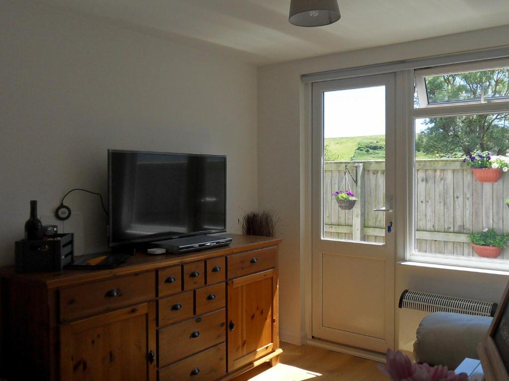 Chalet One, West Bay