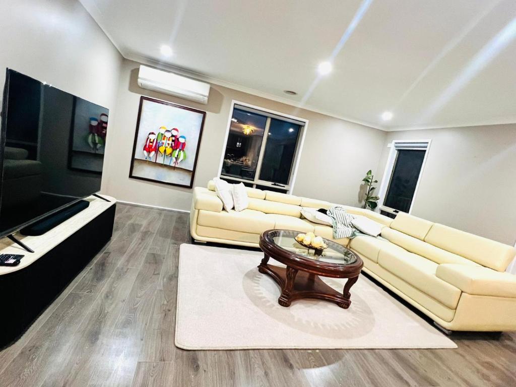 Tarneit Treasure, Tarneit