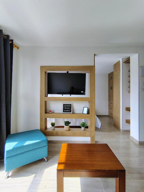 Apartaestudio Moderno y Tranquilo con Vista a la Montaña - 5