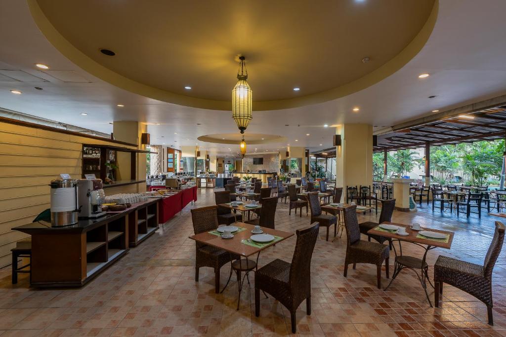 ベラ ヴィラ カバナ (Bella Villa Cabana) レストラン