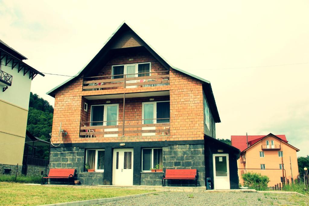 PremierHouse