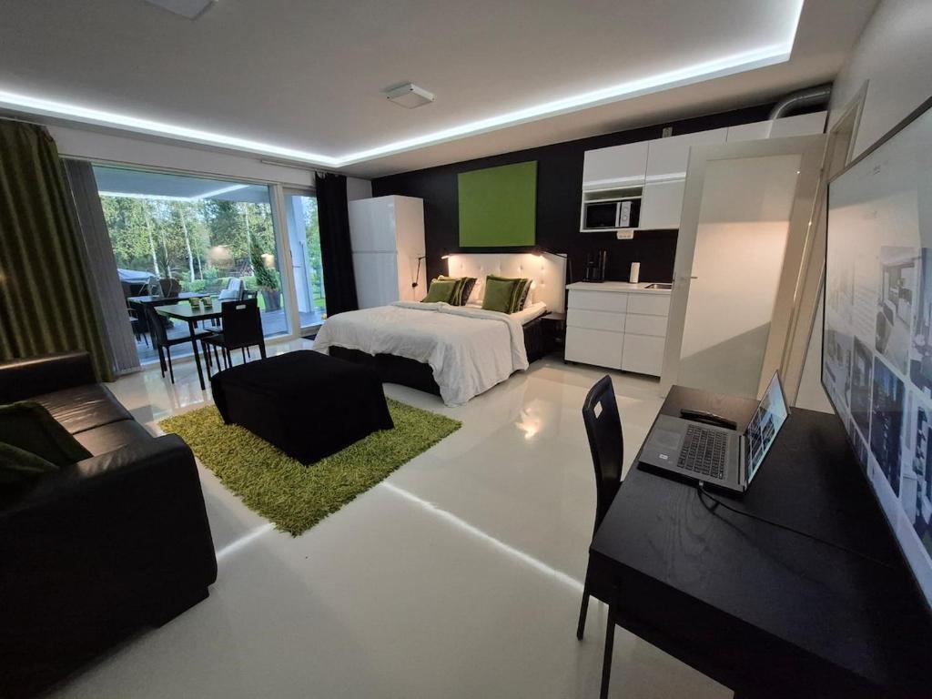 Eco-friendly stay with hot tub & panorama view 2