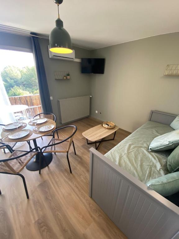 La dolce vita, climatisé , parking, piscine 1 chambre - 4
