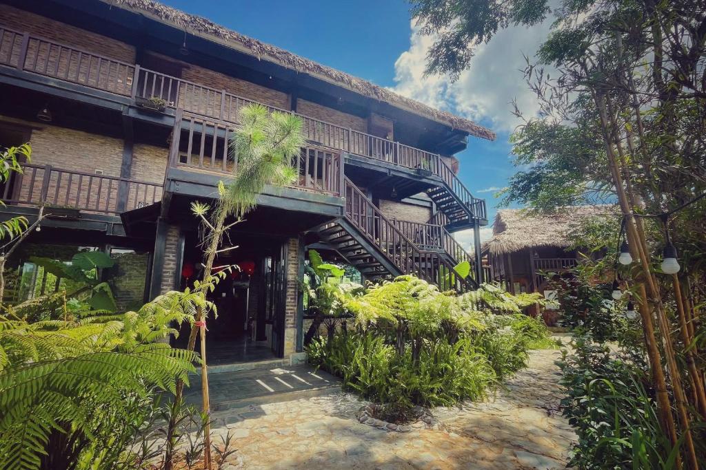 PuBin Paradise Ecolodge