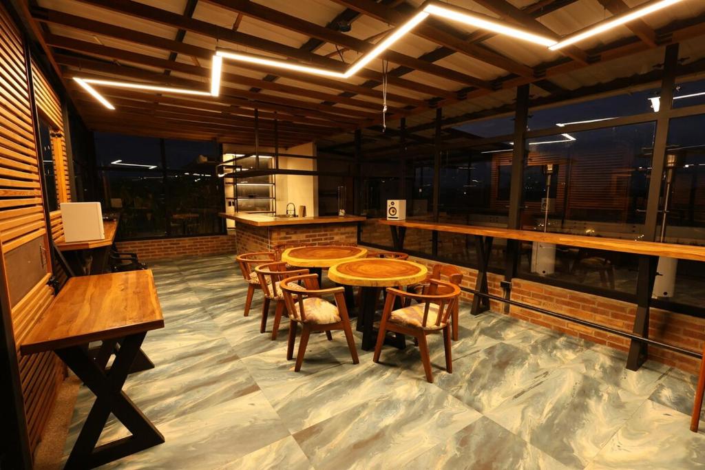 Two-Bedroom Executive Suite-Casa Pardo 4-7 - 4