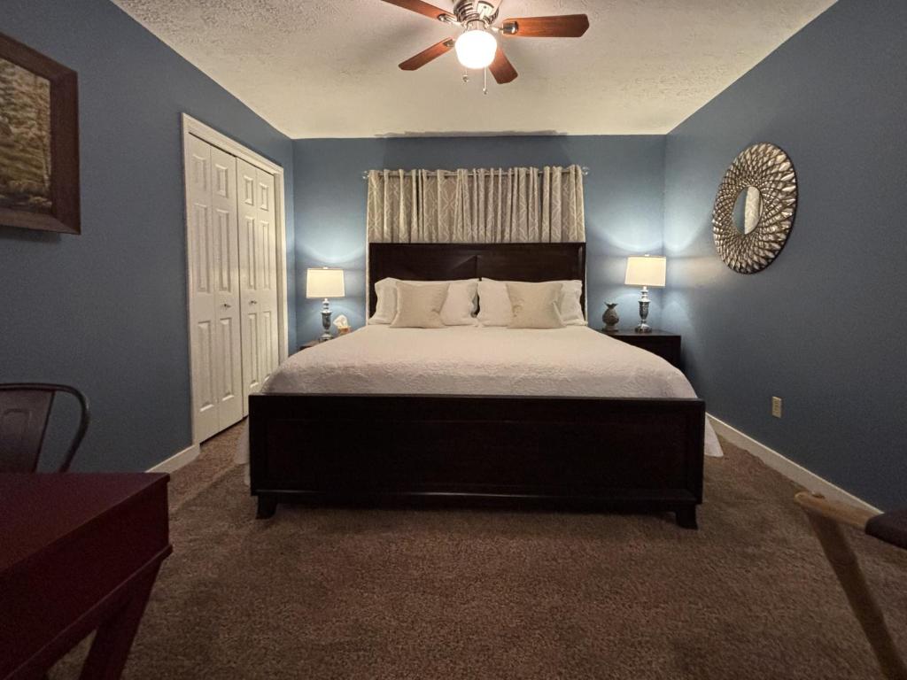 The Woodward Unit D, Dahlonega