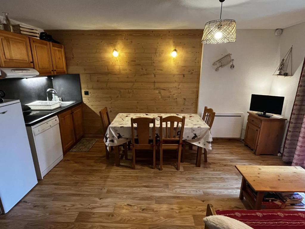 Appartement T3 400 m des pistes- proche Sybelles - 1