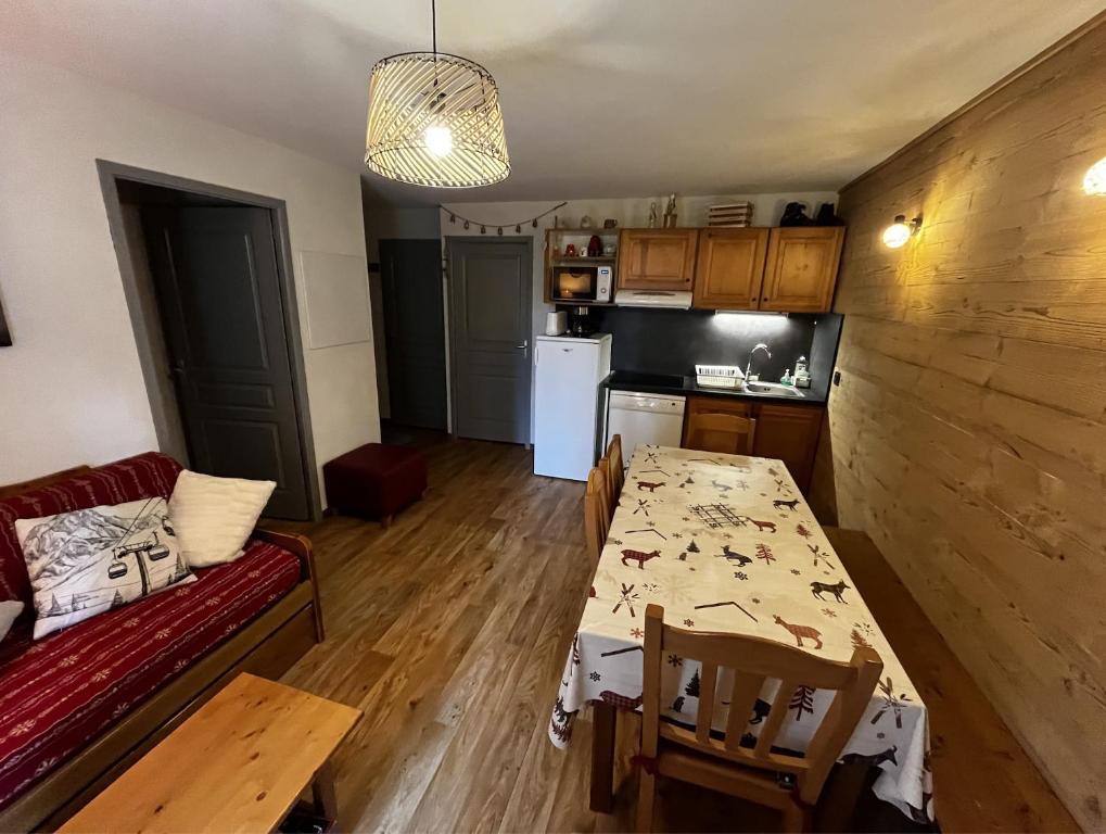 Appartement T3 400 m des pistes- proche Sybelles - 2