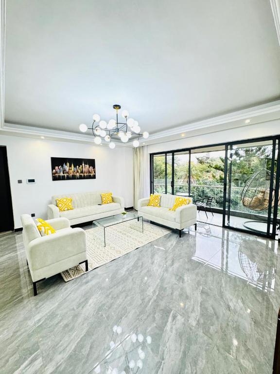 Luxurious modern Four bedrooms with sq, Nairobi