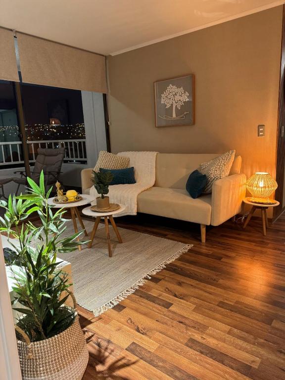 Lindo y espacioso departamento con hermosa vista - 1