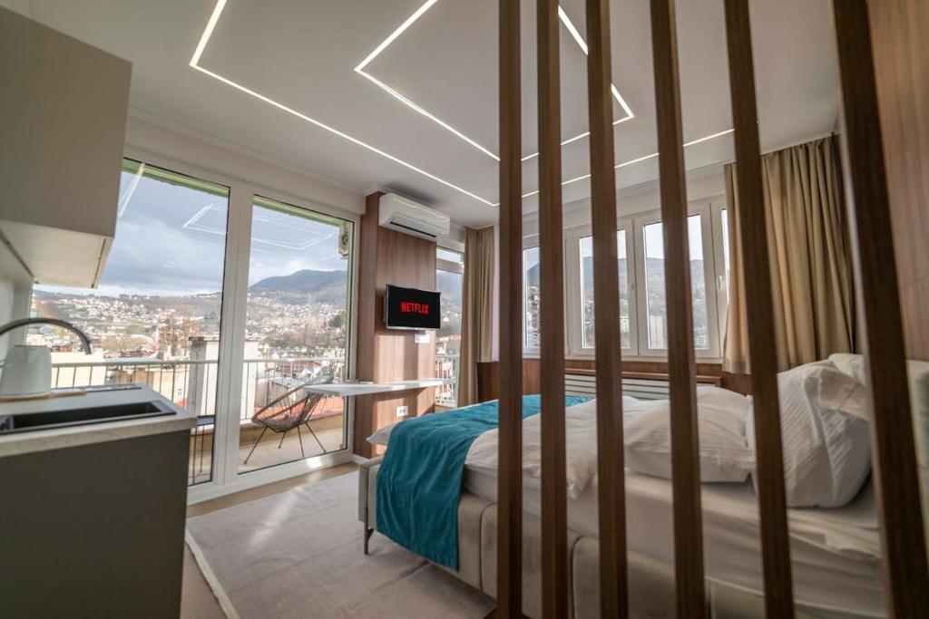 Lux Apartment Amina - Top Location & Stunning View, Sarajevo