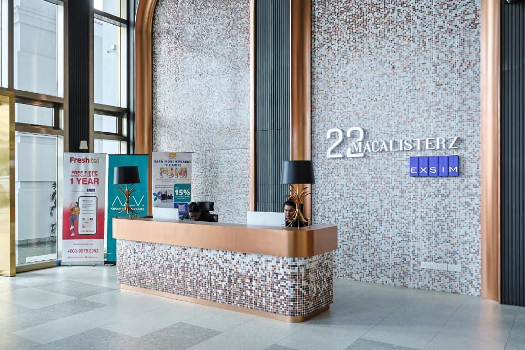 22 Macalisterz by Nexx Field, George Town