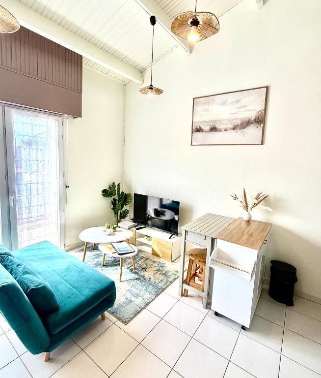 Appartement studio avec mezzanine - 3