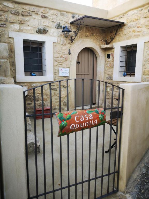 Casa Opuntia, Pappayiannádhes