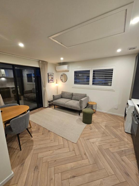 Remarkables Escape, Queenstown Airport