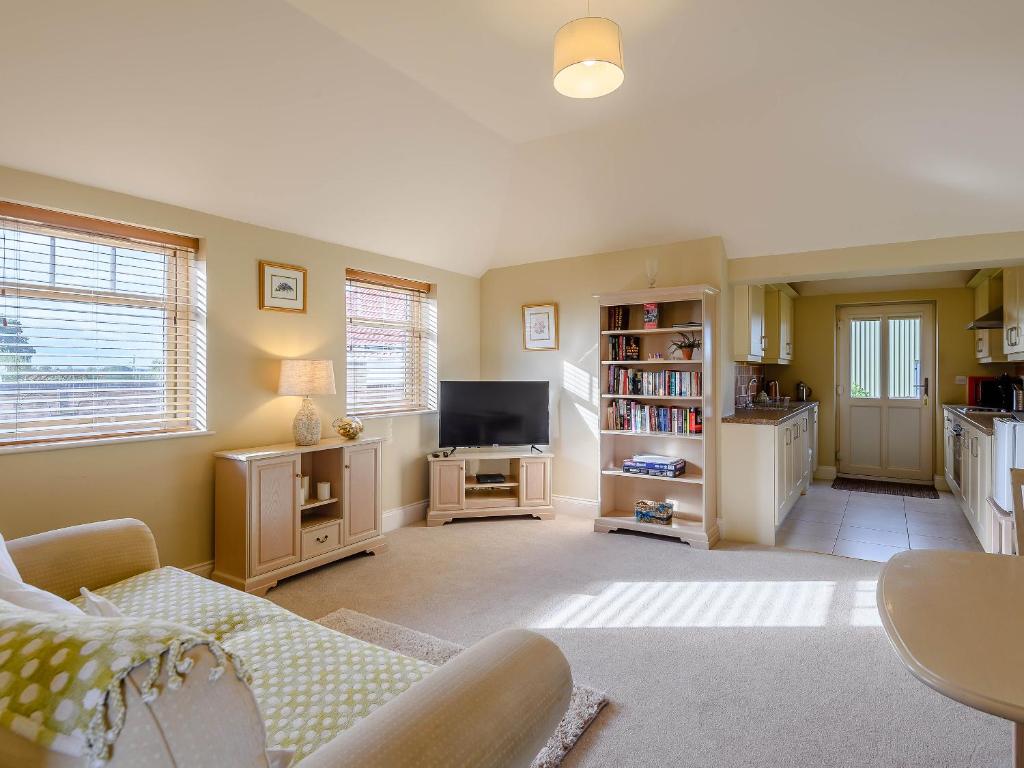 The Parlour - Uk36122, Horsington