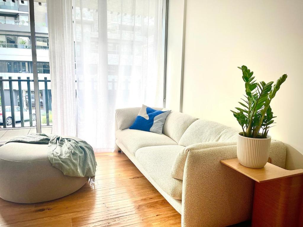 Seaside Serenity - 5 Minute Walk To Beach, Melbourne