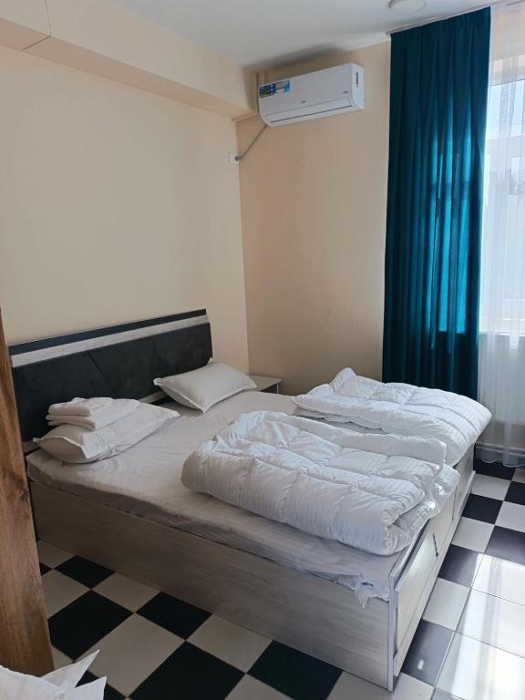 Sabina Jahon style, Sergeli