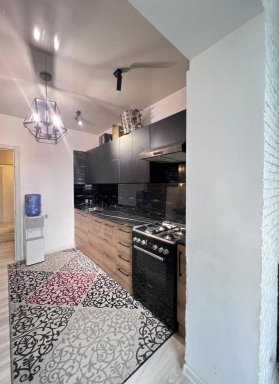 4-room stylish apartment 5 min from the airport, Stantsiya Kyzyl-Tukumachi