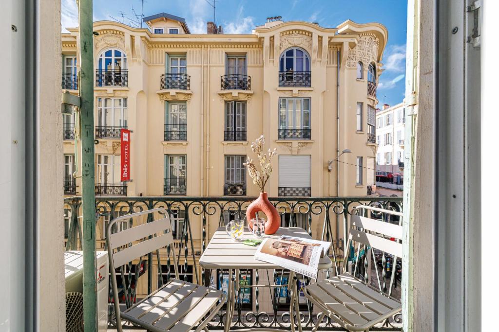 44 LAMARTINE - Charmant 2 pieces - Centre-ville - 4