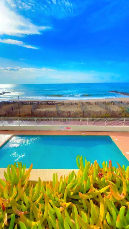 Appartement première ligne vue mer, Aresquies