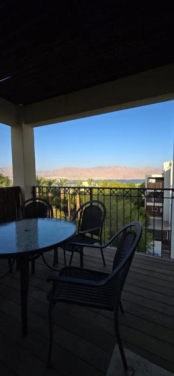 New on site !! cozy apartment with full sea view, Ejlat