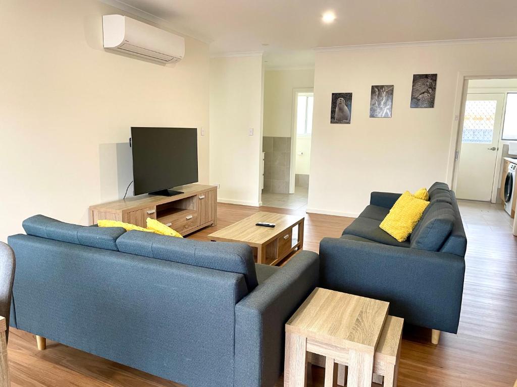 Seaview on Terry Court, Kingscote