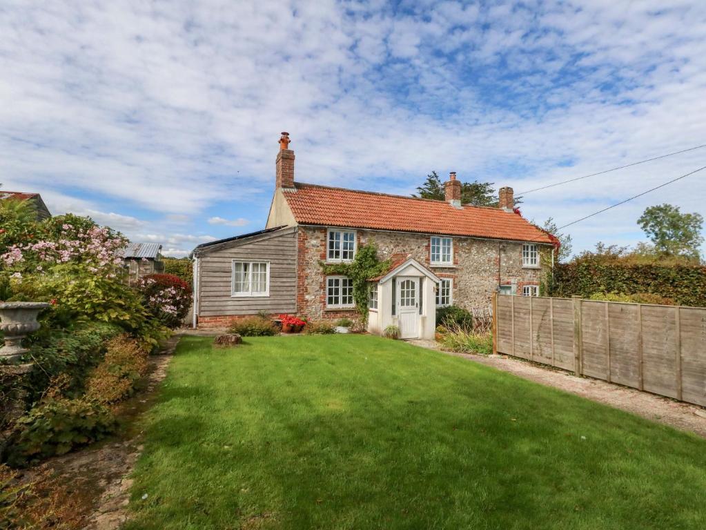 Little Orchard, Thorncombe