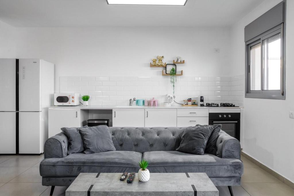 Saphir Premium Private Pool Heated in Winter Sea View, Ejlat