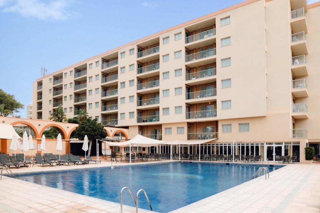 Moon Dreams Atlantic, Es Caná