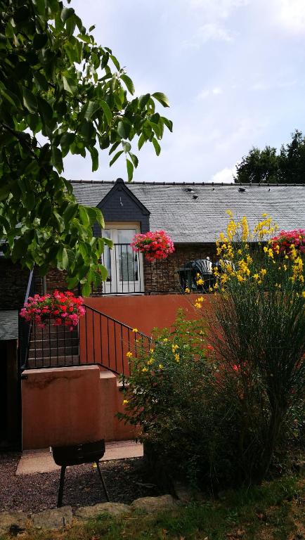 Gîte À L'orée De Brocéliande 4 pers, La Saudrais