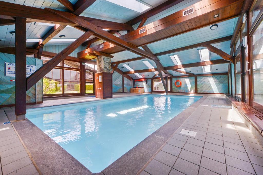 Tete Rousse - Ski aux pieds - Piscine - Terrace - 2