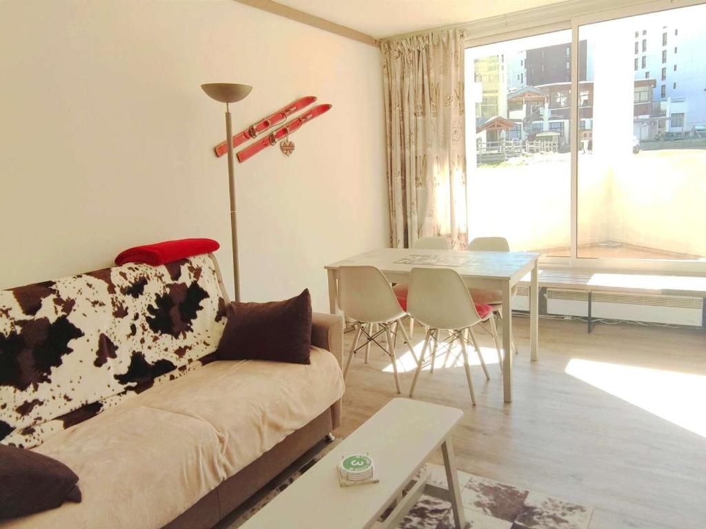 Studio cosy au pied des pistes pour 4 personnes, balcon, cœur de station, proche activités - 1