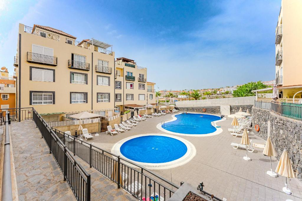 Arcoiris 2 Bedroom Duplex With Patio - 5