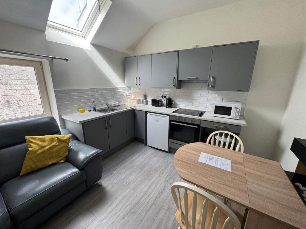 Unit 3 Modern Self Contained Apartment, Cobh