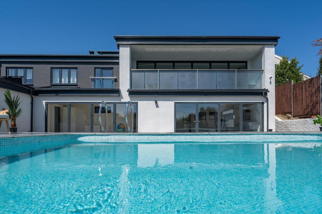 5 Bed in Shanklin oc-s33401, Shanklin