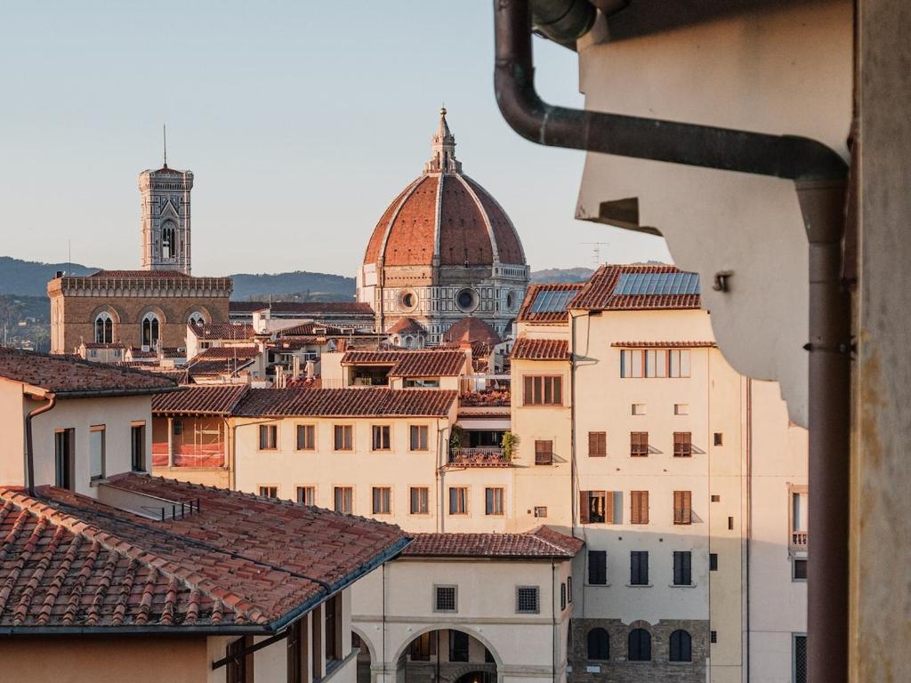 Lucia Penthouse - Magic Views in a Medici Palace - 4