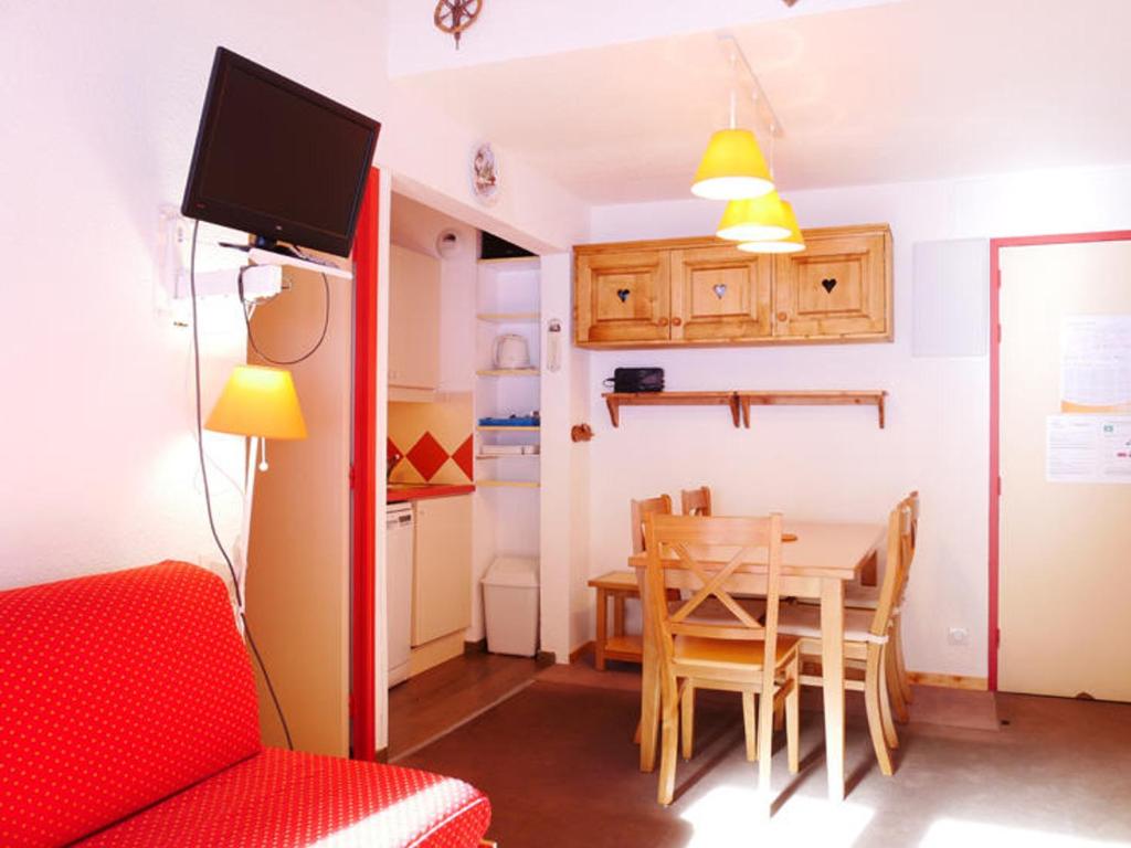 Appartement cosy 2 pièces + cabine, ski-in/ski-out, balcon sud, rénové, 6 pers, Montchavin Les Coches - FR-1-329-15 - 2
