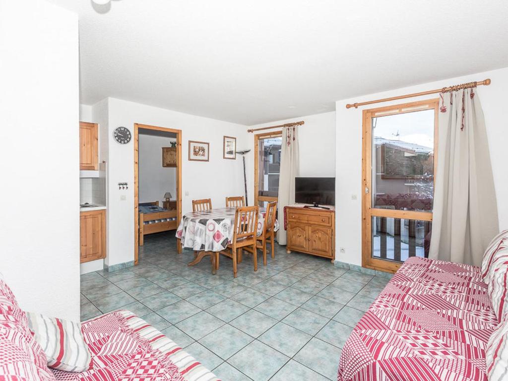 Appartement 2 pièces à 1min des pistes, balcon, casier à skis, parking gratuit, ménage inclus - FR-1-329-91 - 3