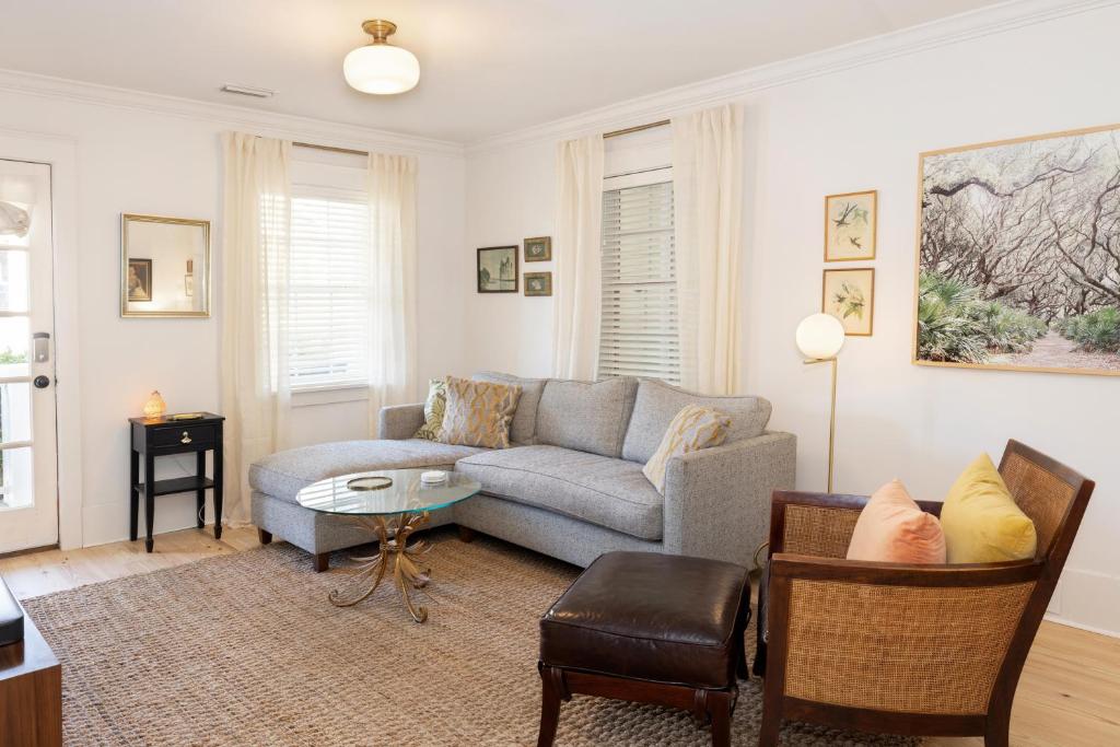 Coastal Cottage, Savannah