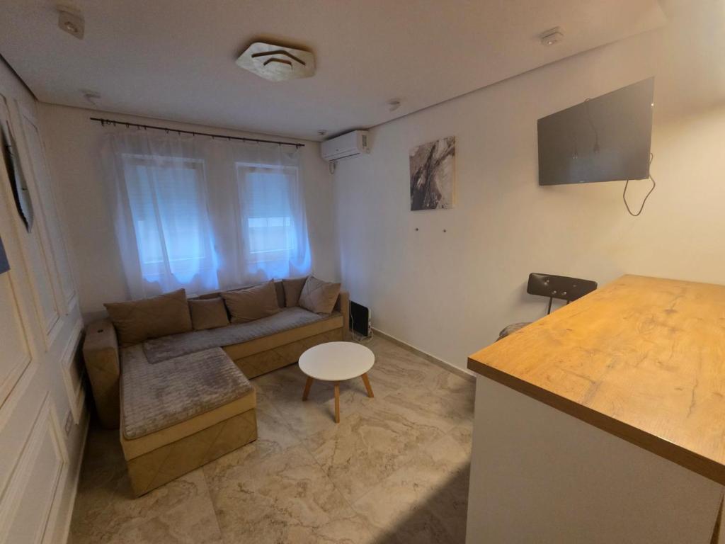 Stan na dan Zvezdara - 2