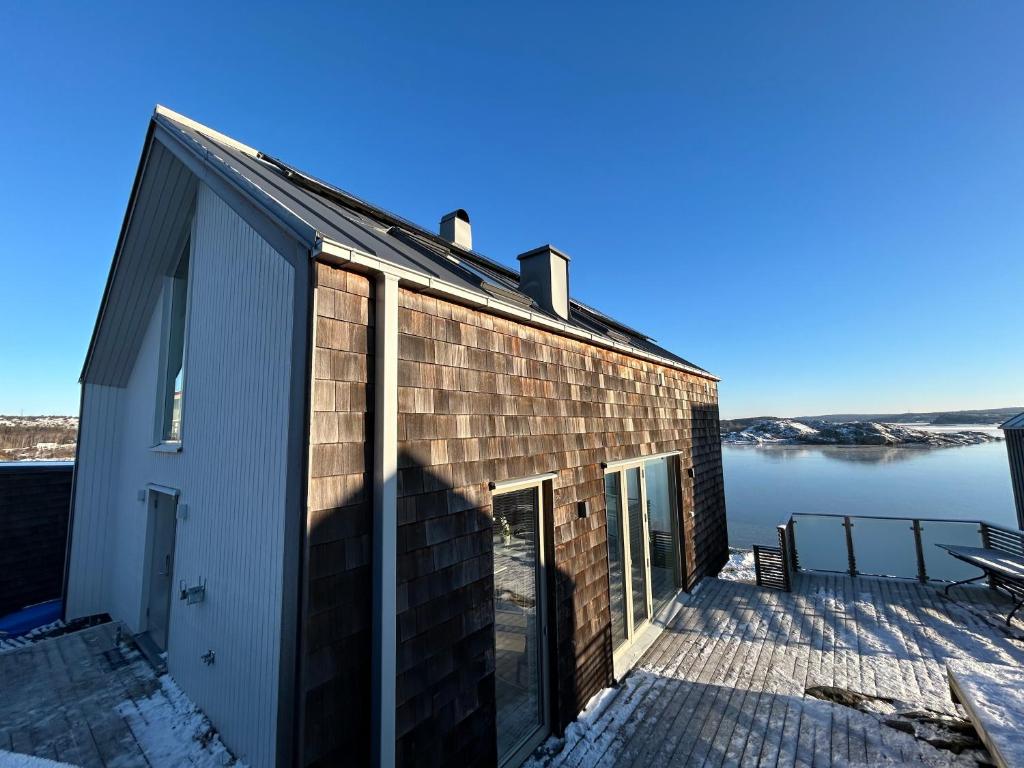 House for 6 with Breathtaking Sea Views - 35 min from Gothenburg, Kärna