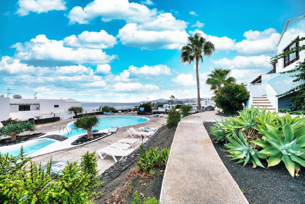 Ocean Tabaiba - Pool - 30M to the Beach - By Lanzarote Vacation Homes - 2