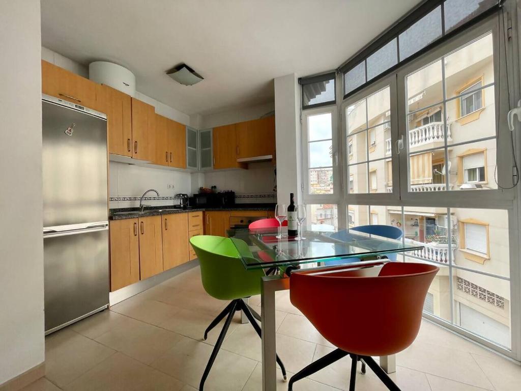 a 400m Plaza Nogalera Torremolinos 2 Dorm 4 pax - 3