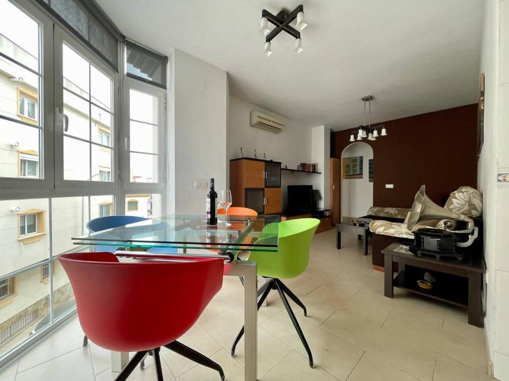 a 400m Plaza Nogalera Torremolinos 2 Dorm 4 pax - 4