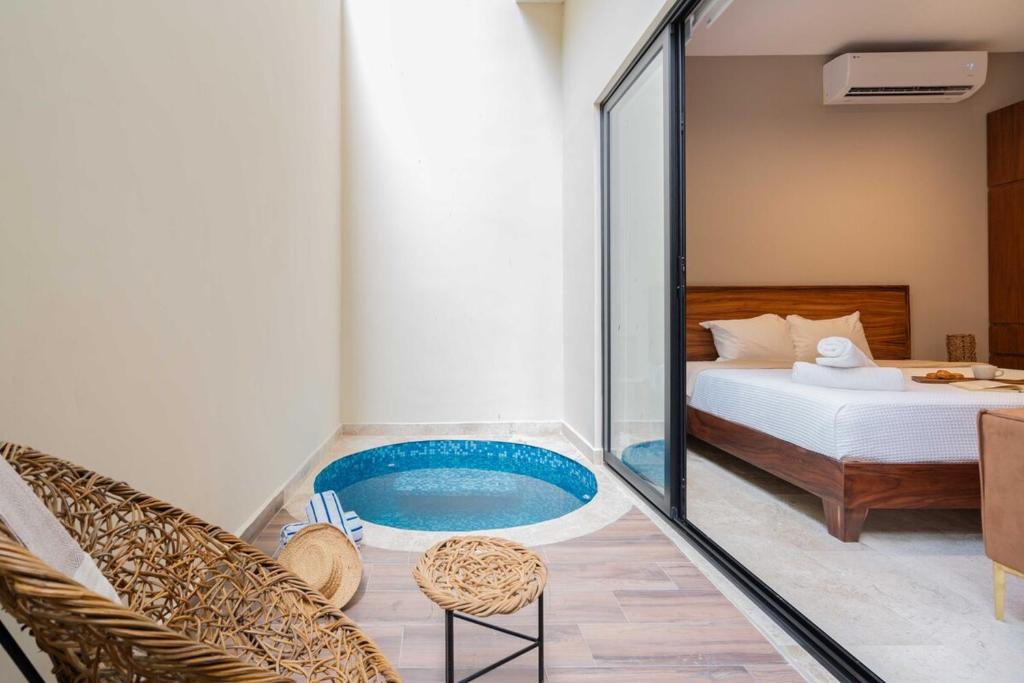 Loft with private pool - 3