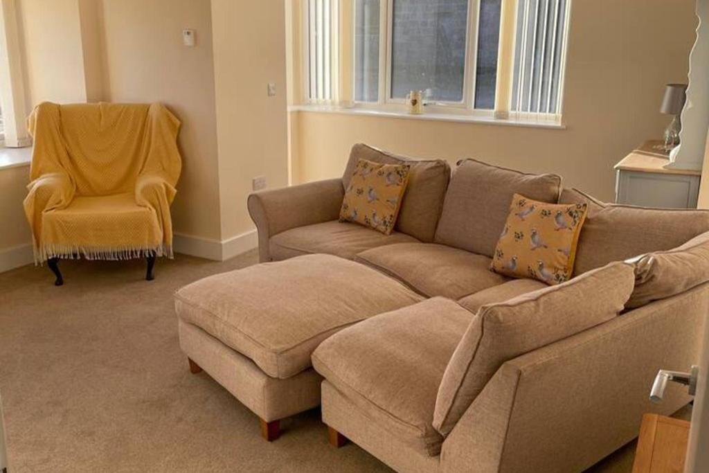 Cottage - Sleeps 4 - Pets Ok - Parking - Garden, Wooler