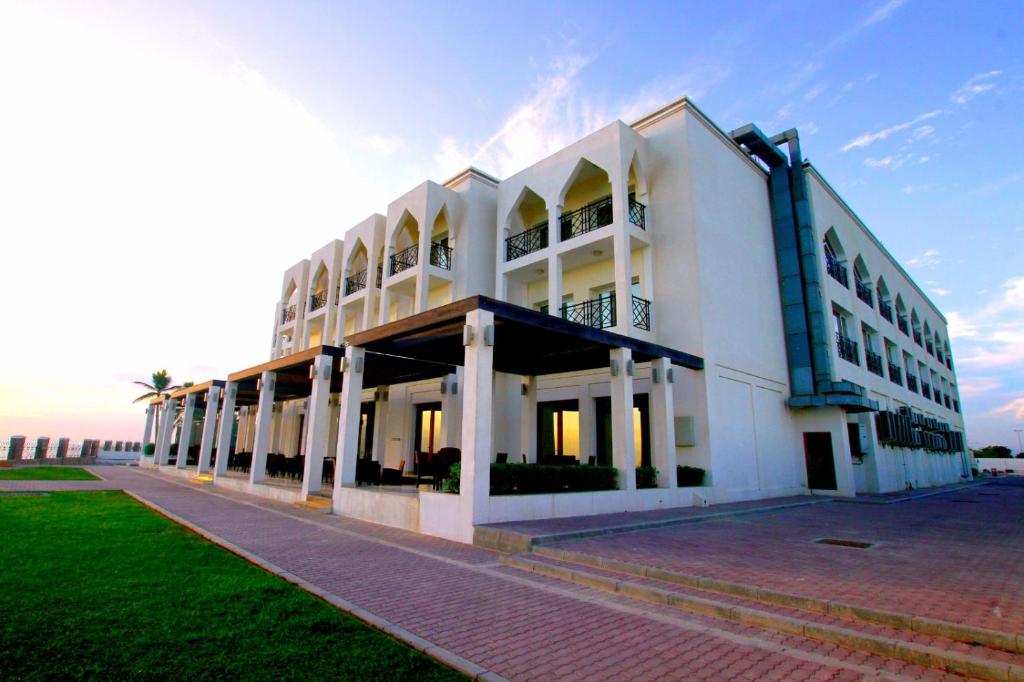 Exterior view, Sohar Beach Hotel in Sohar