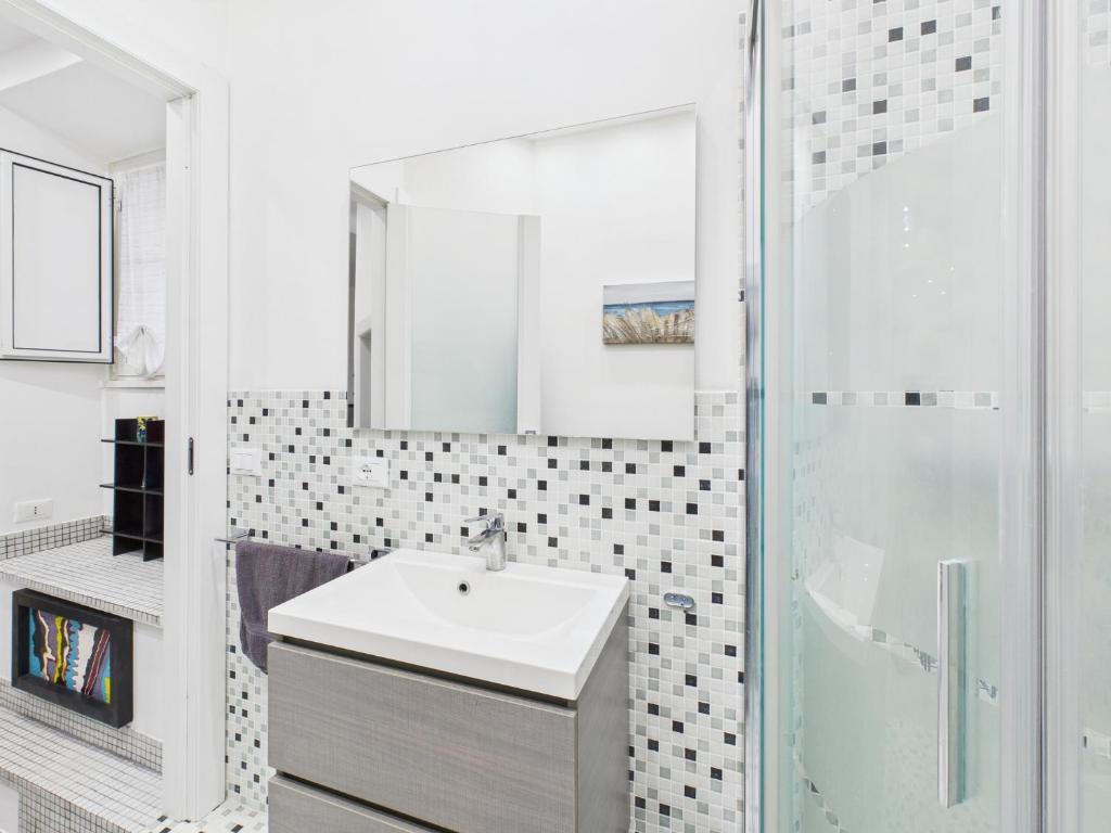 Esquilino Refined Holiday Home in the Heart of Rome - 3