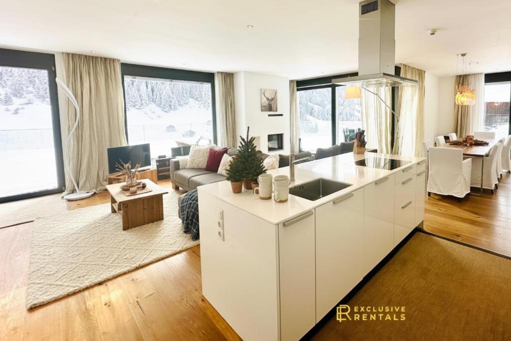 Schooren des Alpes Luxury Penthouses & Apartments with SPA & Pools close Ischgl - 1